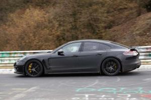 Шпионские снимки Porsche Panamera 2017 года