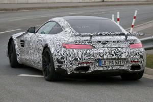 Шпионские снимки Mercedes-AMG GT Black Series 2016 года 