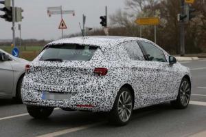 Шпионские снимки Opel Astra 2016 года 