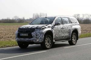 Началось тестирование новой версии Mitsubishi Pajero