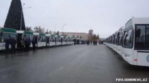 В Павлодаре 36 автобусов временно сняты с маршрутов