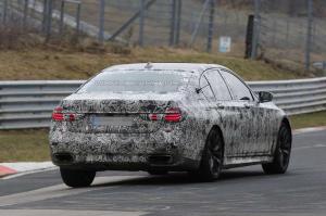 Шпионские снимки BMW 7-Series 2016 года 