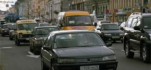 Автомобилистов из Санкт-Петербурга хотят освободить от транспортного налога
