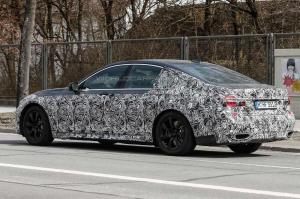 Шпионские снимки BMW 7-Series 2016 года 