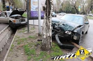 В Алматы водители двух "немцев" не поняли друг друга
