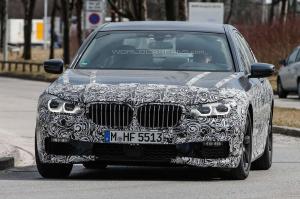 Шпионские снимки BMW 7-Series 2016 года 