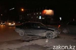 ДТП в Алматы: Оба водителя ехали на "зеленый" 