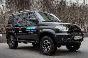 УАЗ представил внедорожник Patriot на газовом топливе