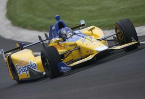 После тестов IndyCar в Индианаполисе команды раскололись на два лагеря