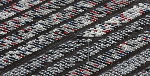 В этом году продажи легковых автомобилей в Китае выросли на  6,8%