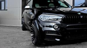 В Минске BMW X5 насмерть сбил пешехода, который переходил дорогу на красный