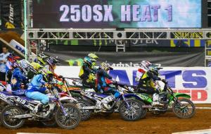AMA Supercross 2015 этап 8 - Атланта I 