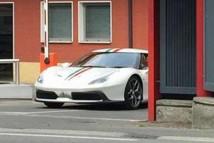 Ferrari вывела на тесты загадочную модель
