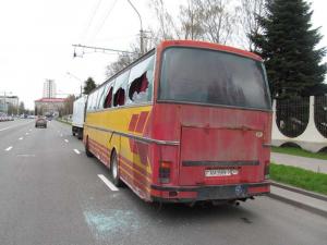 В Минске пьяный парень угнал и разбил автобус