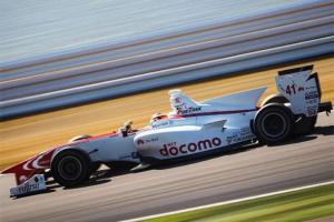 Вандорн на подиуме в дебютной гонке Super Formula