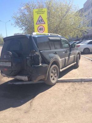 В Астане автобус столкнулся с внедорожником 