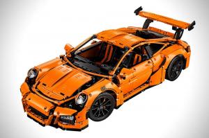 Игрушечный Porsche выпустят как конструктор из 2704 деталей
