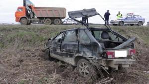 Под Екатеринбургом в ДТП разбился 28-летний инспектор ГИБДД