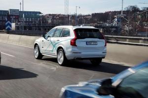 Volvo проведет крупнейшие испытания беспилотных автомобилей в Лондоне 
