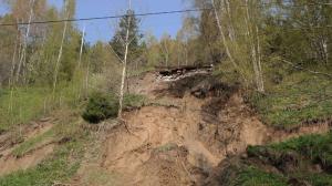 По дороге на Медеу произошел сход грязевой массы 