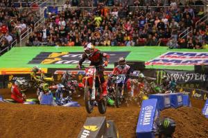 Результаты тринадцатого этапа гонок AMA Supercross 2015