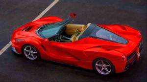 В Германии выставили на продажу несуществующую версию LaFerrari