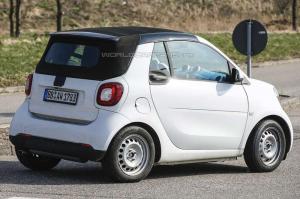 Шпионские снимки Smart ForTwo Cabrio 2016 года 