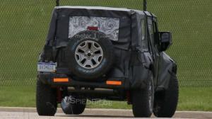 Следующее поколение Jeep Wrangler получит 300-сильный мотор 