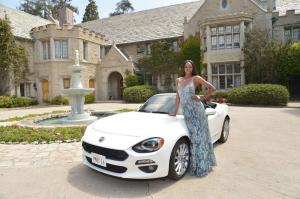 2016 Fiat 124 Spider и Юджина Вашингтон 