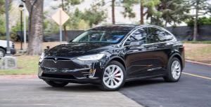Tesla переманивает специалистов из Audi