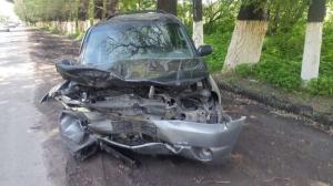 В Алматы произошло лобовое столкновение двух авто 