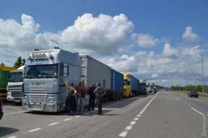 В Украине ужесточили контроль за перегрузом фур. Не помогла даже забастовка водителей
