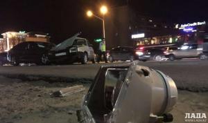 Мужчина едва не взорвался в машине после жуткого ДТП в Актау 