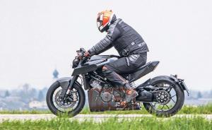 Шпионские фото пауэр-круизера Husqvarna Vitpilen 1301