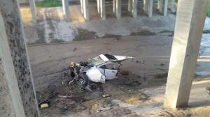 BMW разорвало пополам в ДТП в Алматы 
