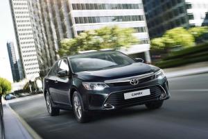 Toyota объявила скидки до 400 тысяч рублей по программе утилизации в июне