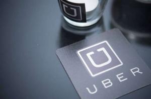 Uber несет ответственность за пассажиров в случае аварии, заявил основатель компании