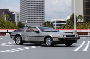 DeLorean DMC-12 из фильма Назад в Будущее 