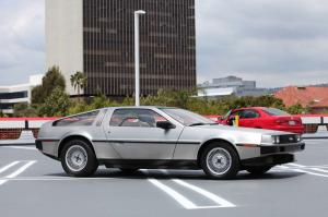DeLorean DMC-12 из фильма Назад в Будущее 