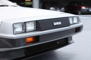 DeLorean DMC-12 из фильма Назад в Будущее 