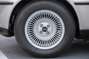 DeLorean DMC-12 из фильма Назад в Будущее 