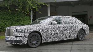 Опубликованы первые фотографии салона Rolls-Royce Phantom нового поколения