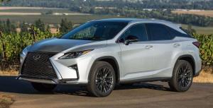 Продажи кроссоверов Lexus RX в РФ в мае выросли на 182% 