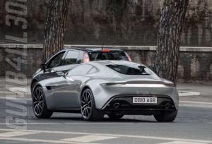 Шпионские снимки Aston Martin DB10 