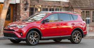 Продажи Toyota в мае в РФ упали на 9 процентов