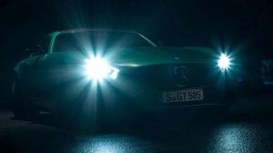 Mercedes опубликовал первые тизеры суперкара AMG GT R