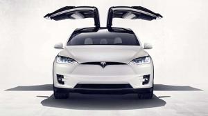 Кроссовер Tesla Model X едет в Европу