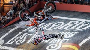 Red Bull X-Fighters: лучшие моменты мотофристайла и падения на арене Лас-Вентас