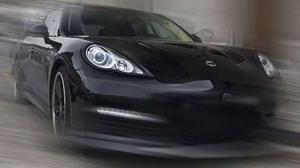 В Москве юный водитель Porsche с двумя подружками устроил гонки с полицией
