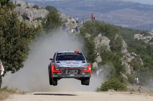 WRC: Hyundai будет использовать новую модель машины в 2017 году